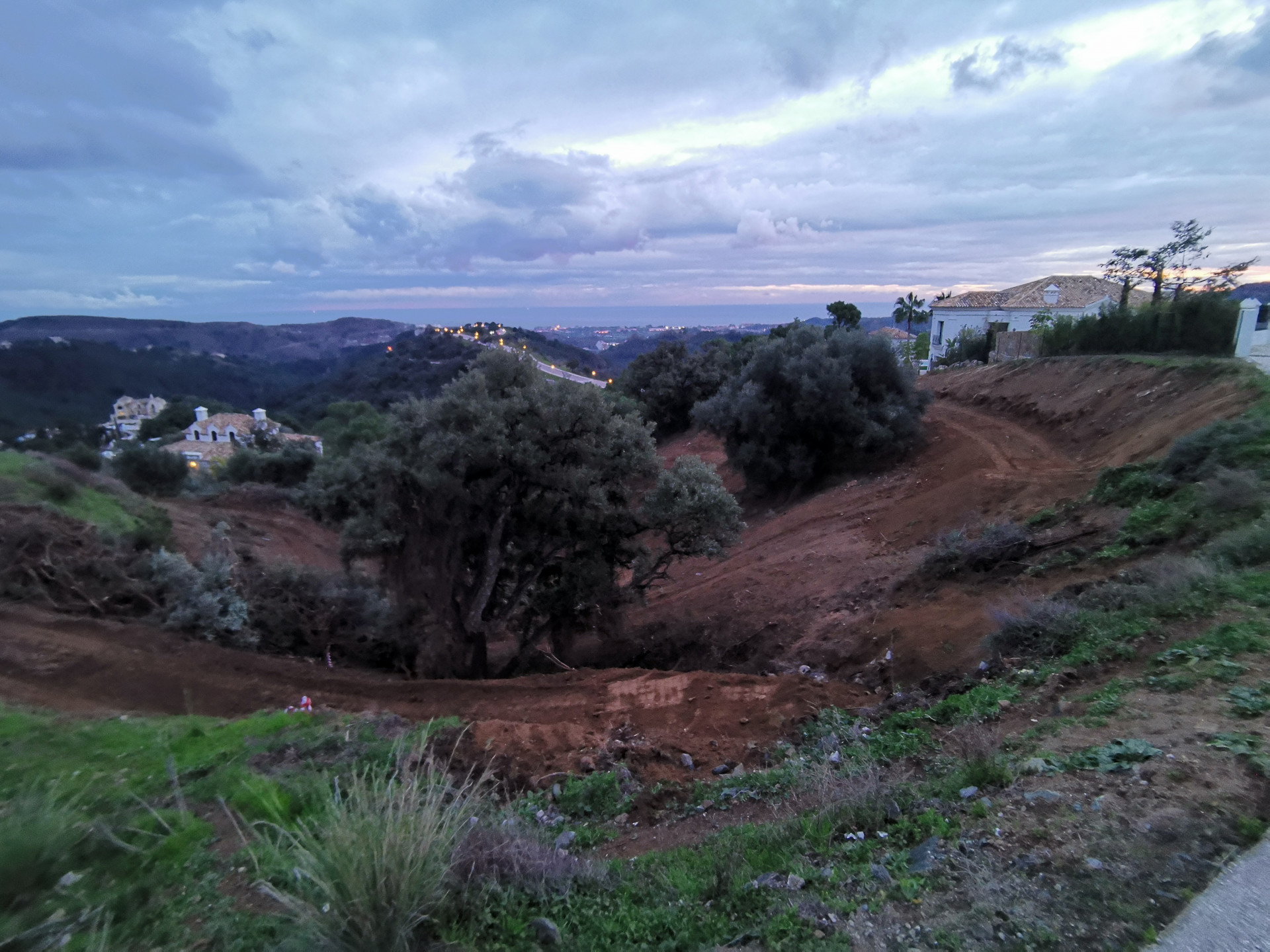 4,436 m² Plot in Benahavís - Photo 8