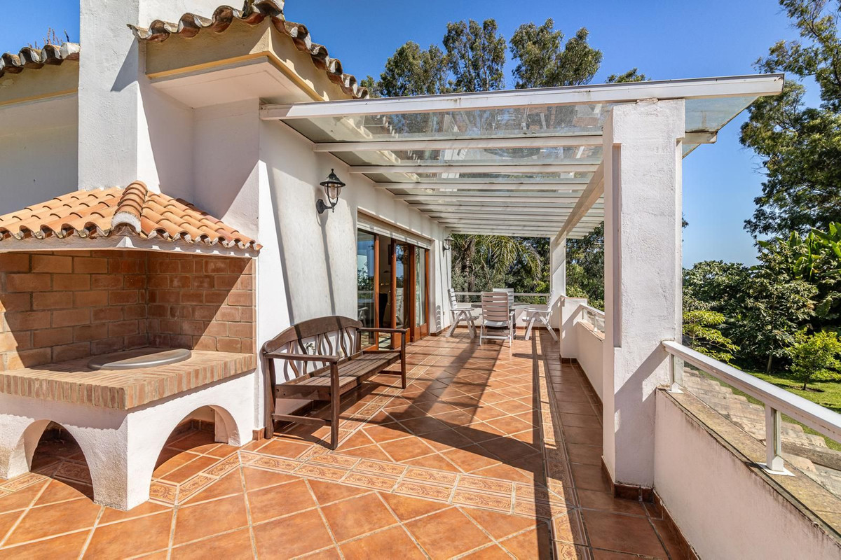 5 Bedroom Villa in Estepona - Foto 10