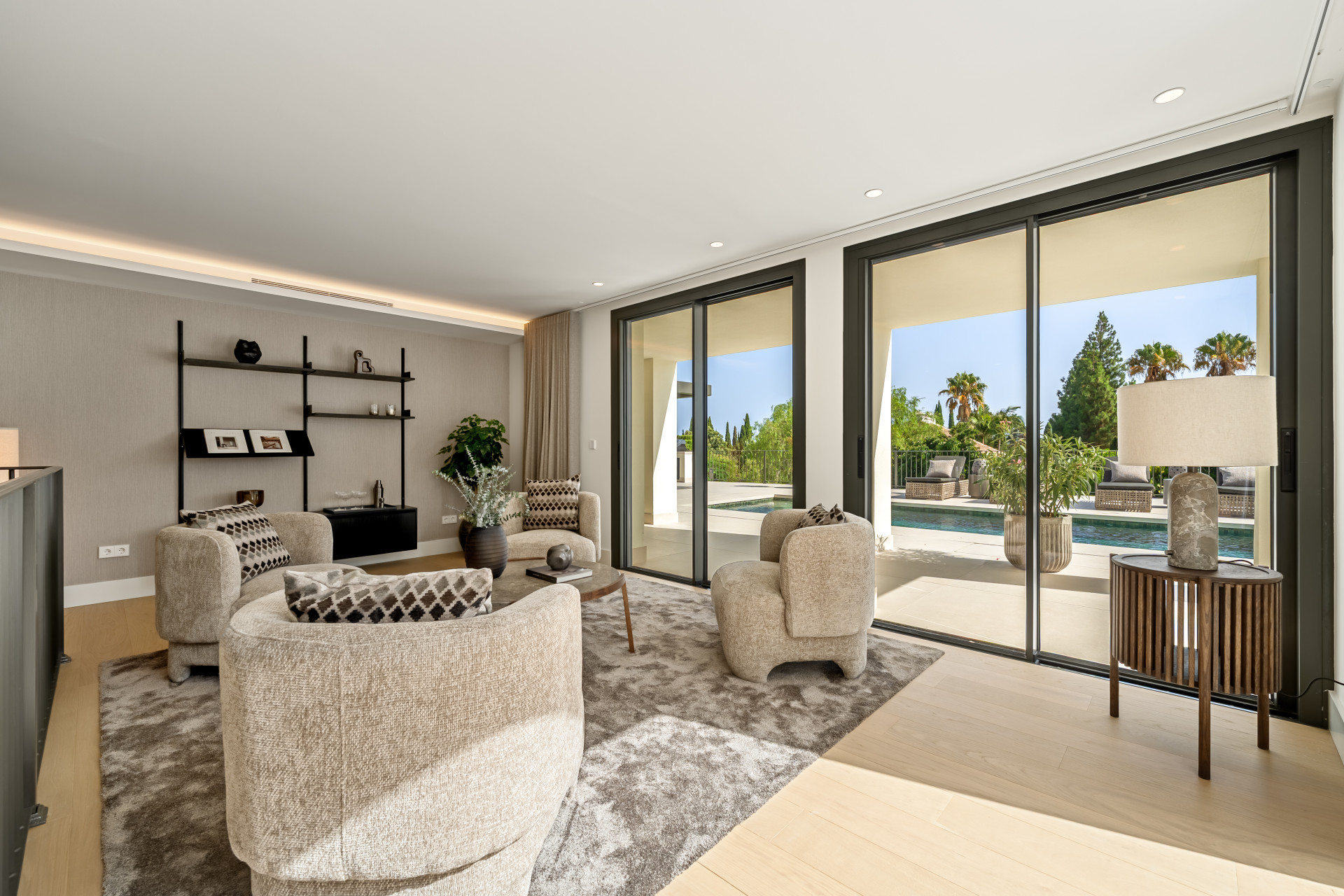 5 Bedroom Villa in Marbella - Photo 22