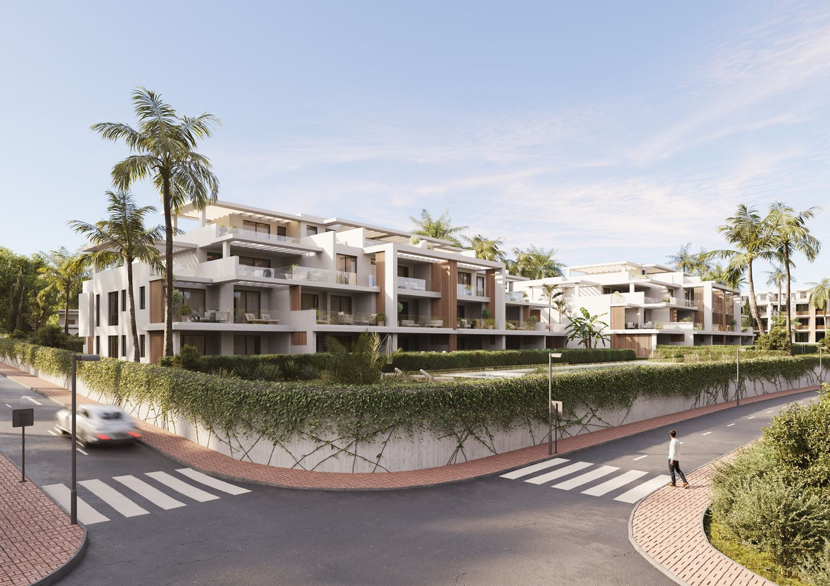 2 Bedroom Apartment in Estepona