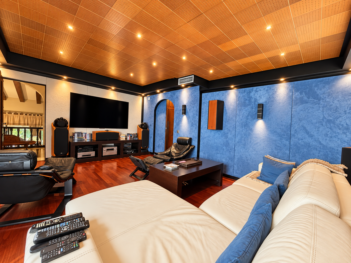 7 Bedroom Villa in Mijas - Photo 17