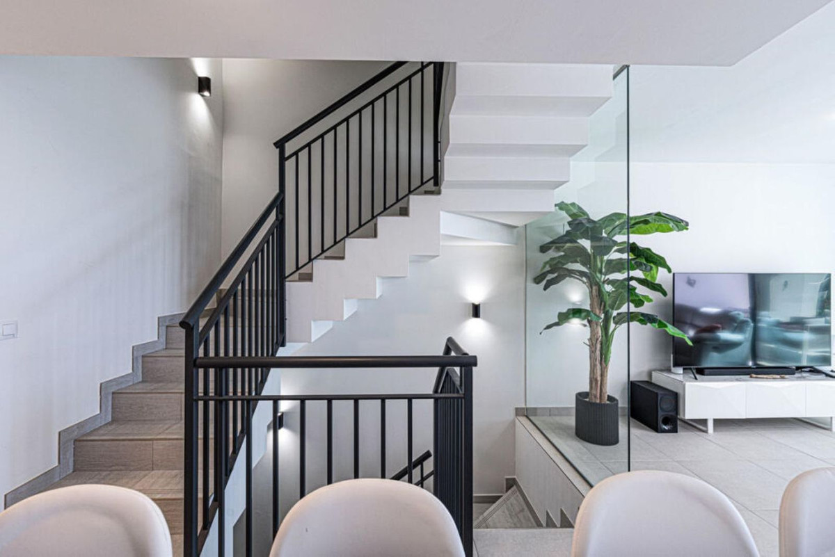 4 Bedroom Townhouse in Manilva - Foto 7