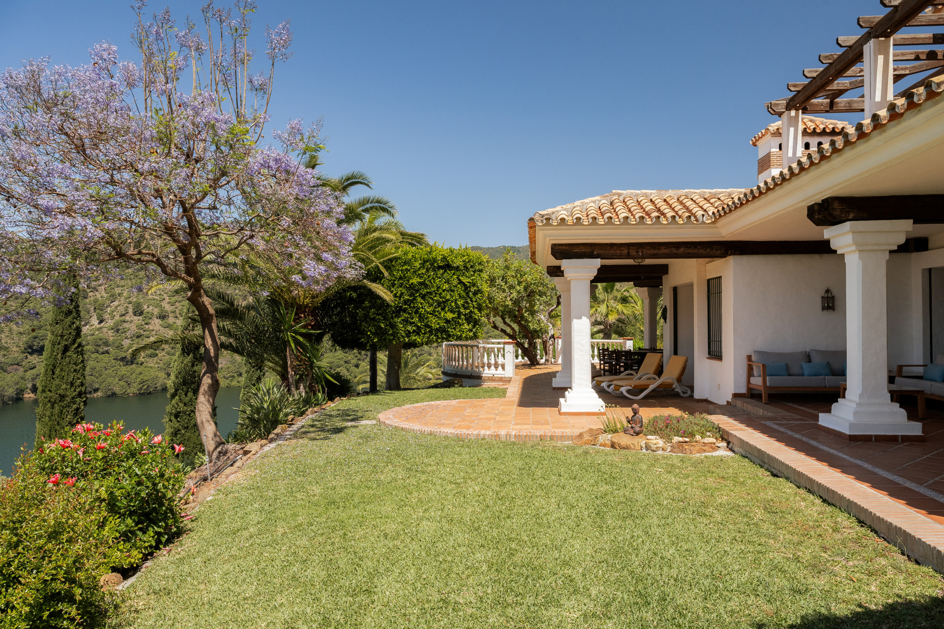 6 Bedroom Villa in Istán - Photo 36