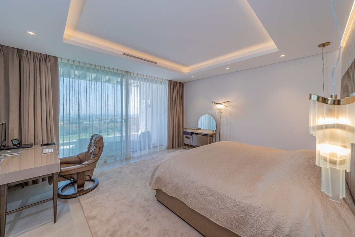 5 Bedroom Villa in Benahavís - Foto 19