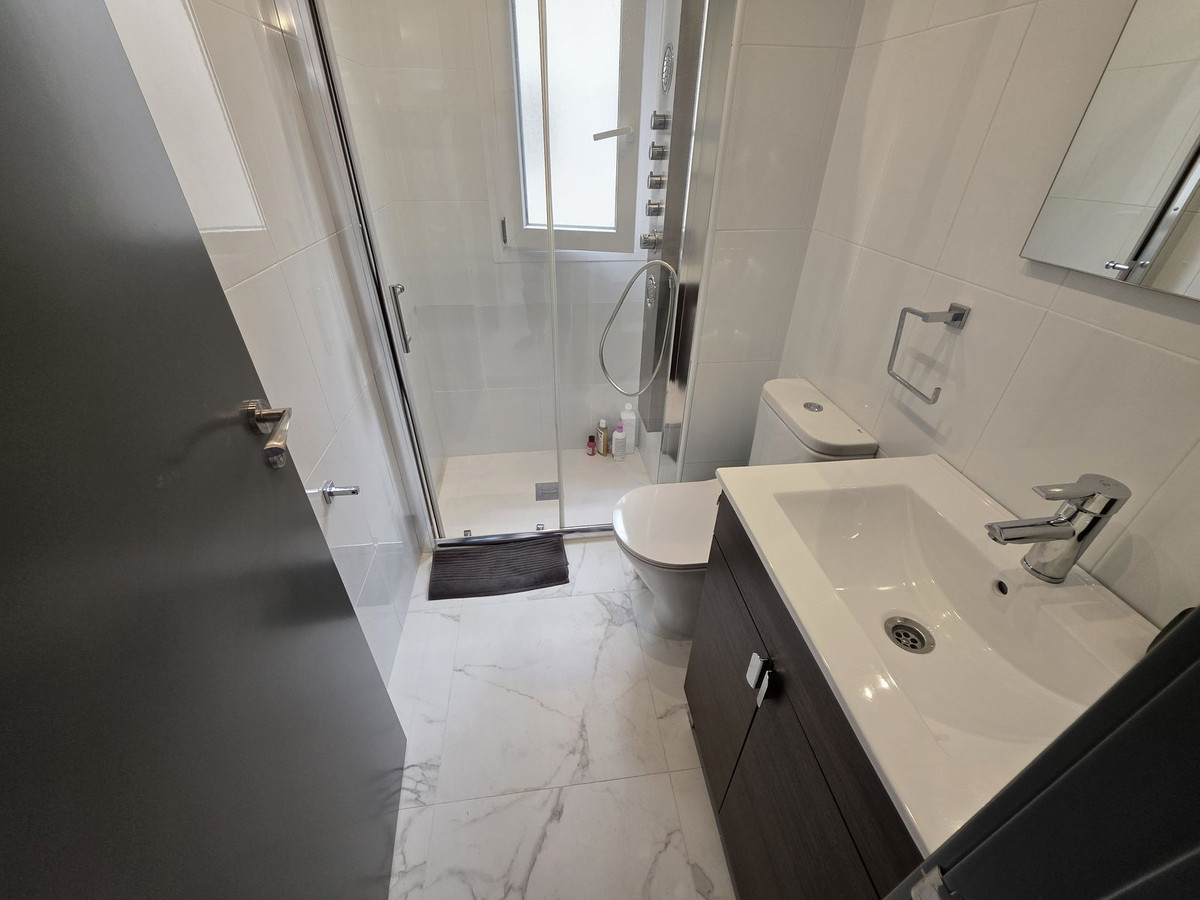 3 Bedroom Apartment in Marbella - Foto 4