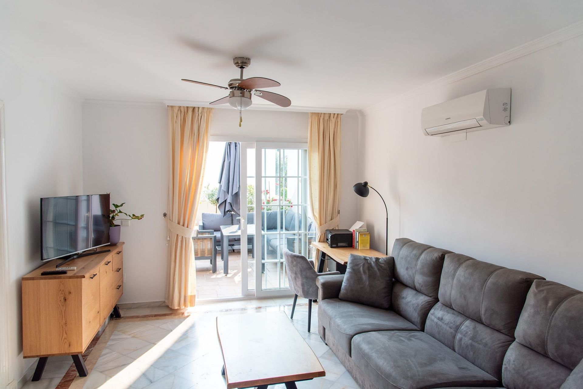 1 Bedroom Apartment in Mijas - Photo 8