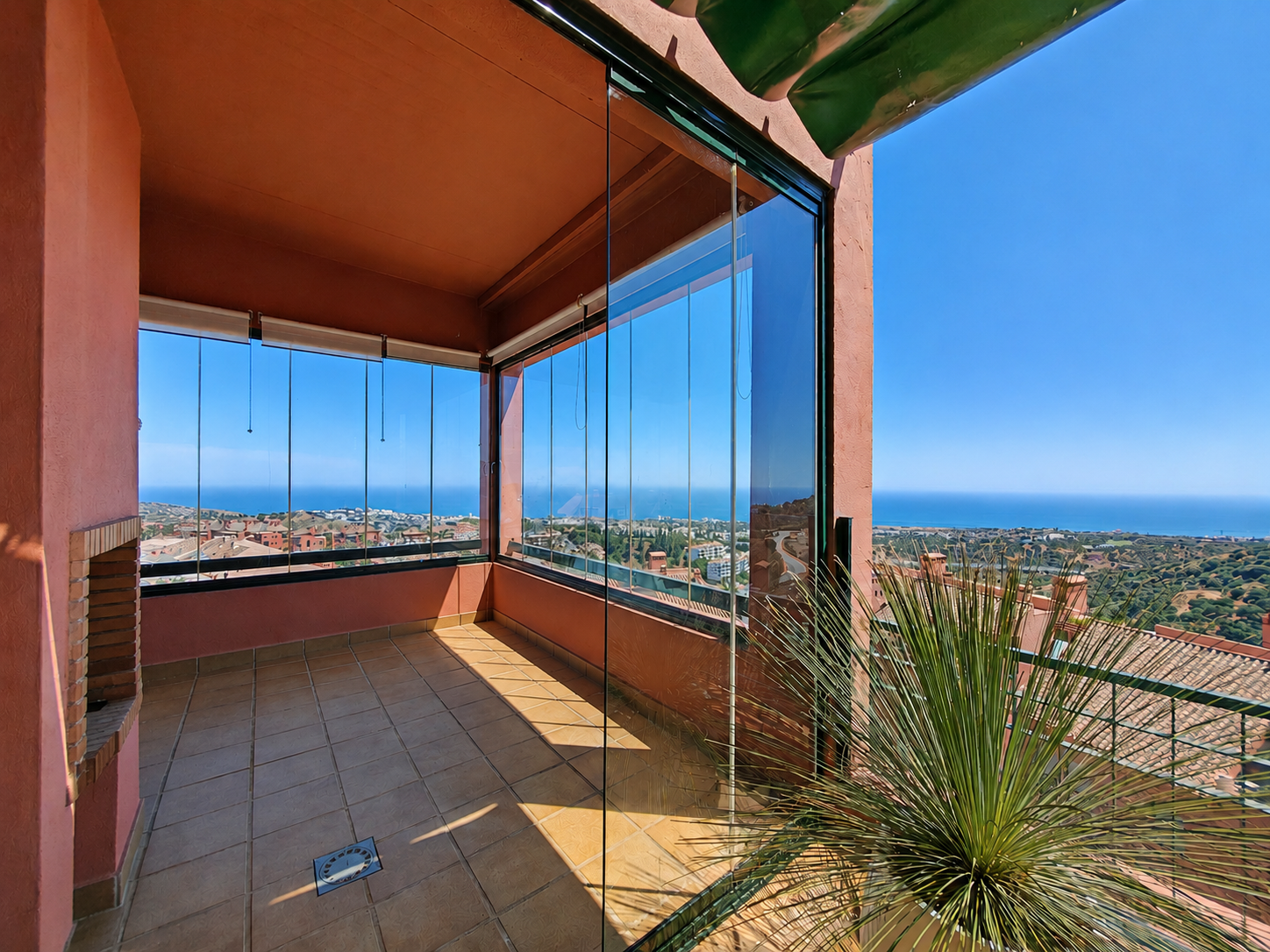 4 Bedroom Apartment in Mijas - Photo 12