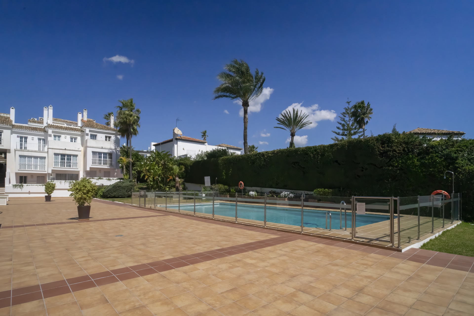 2 Bedroom Townhouse in Marbella - Photo 45