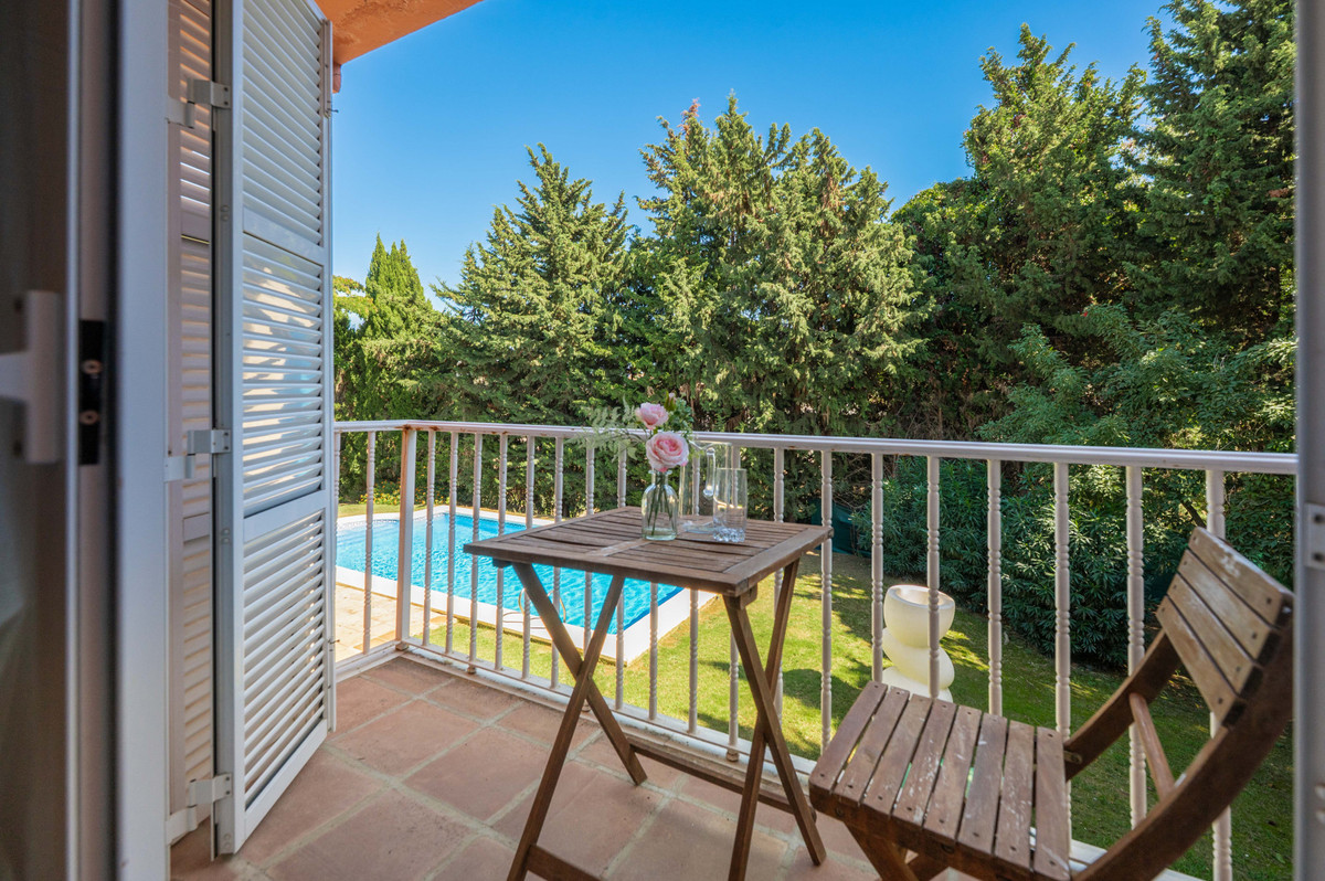 5 Bedroom Villa in Sotogrande - Photo 38