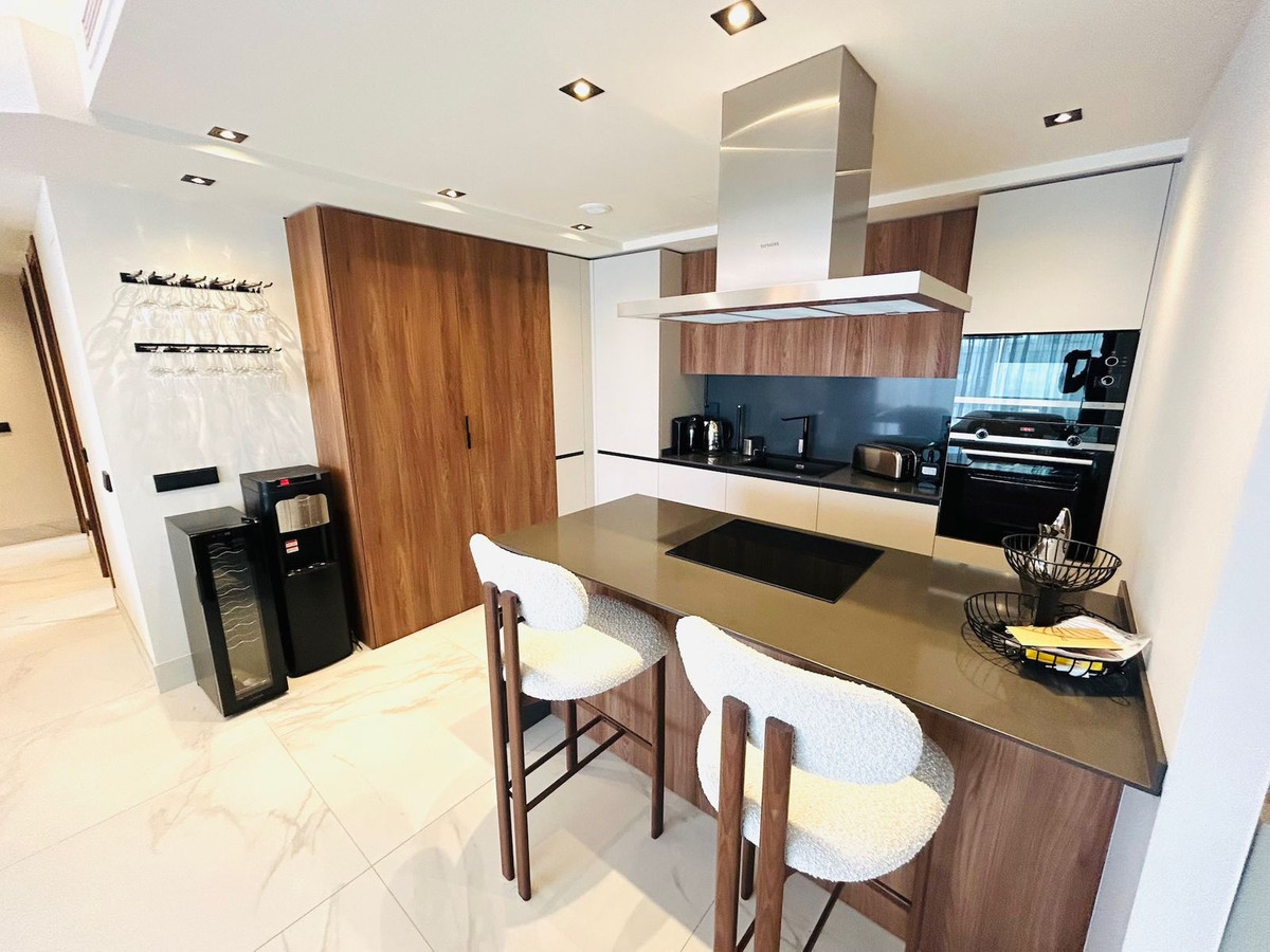 3 Bedroom Apartment in San Pedro de Alcántara - Photo 4
