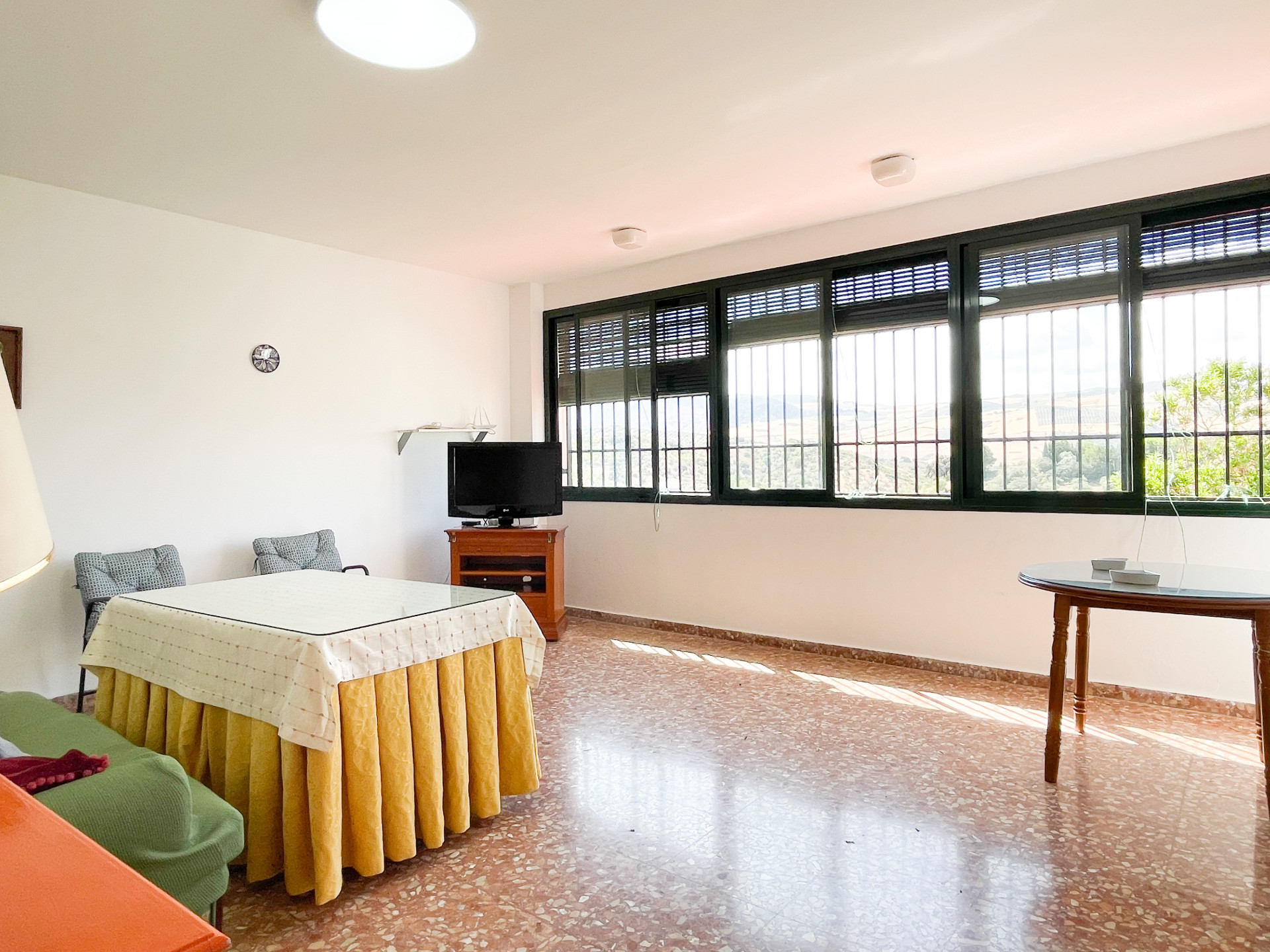 6 Bedroom Country house in Antequera - Photo 15