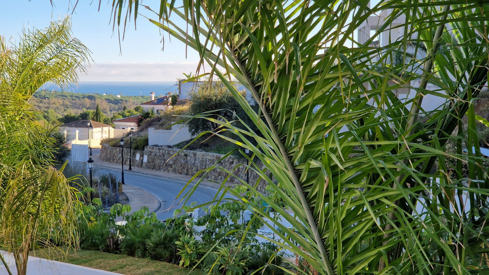 4 Bedroom Villa in Marbella - Photo 6