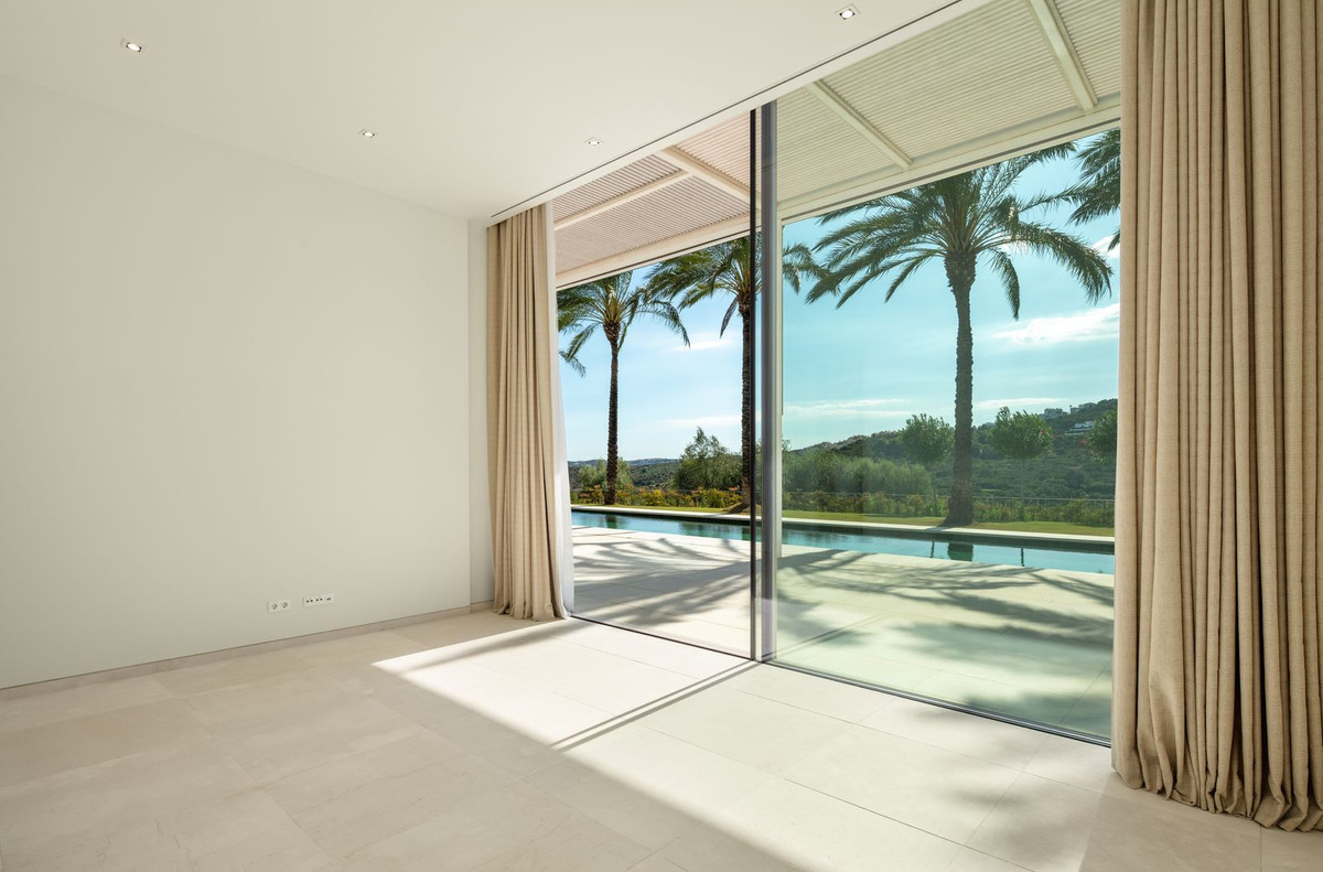 4 Bedroom Villa in Casares - Photo 13
