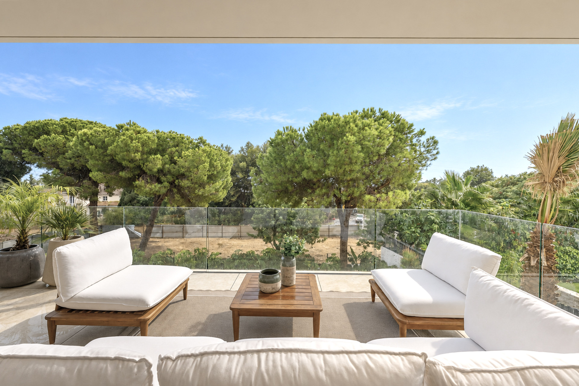 6 Bedroom Villa in Marbella - Photo 14