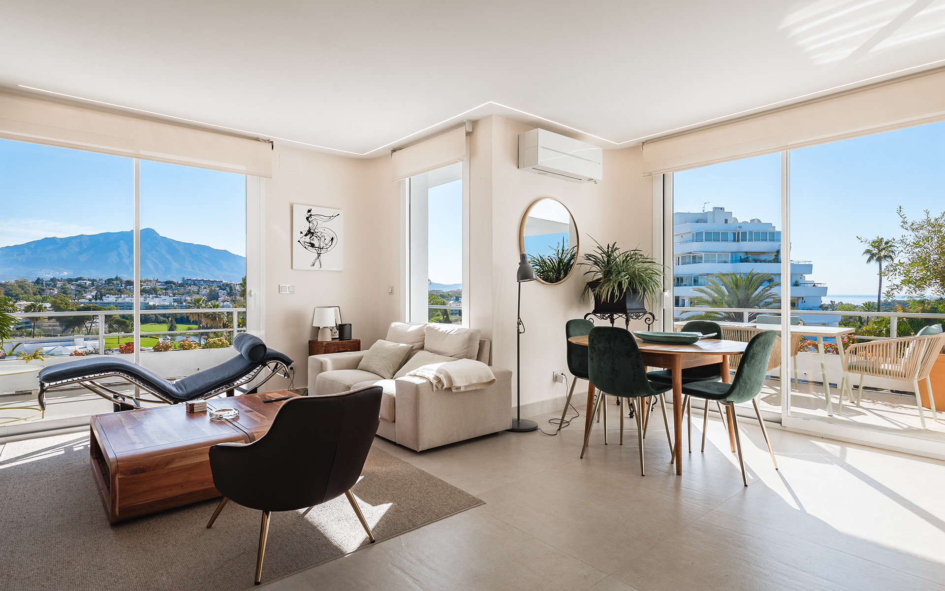 3 Bedroom Penthouse in San Pedro de Alcántara - Photo 3
