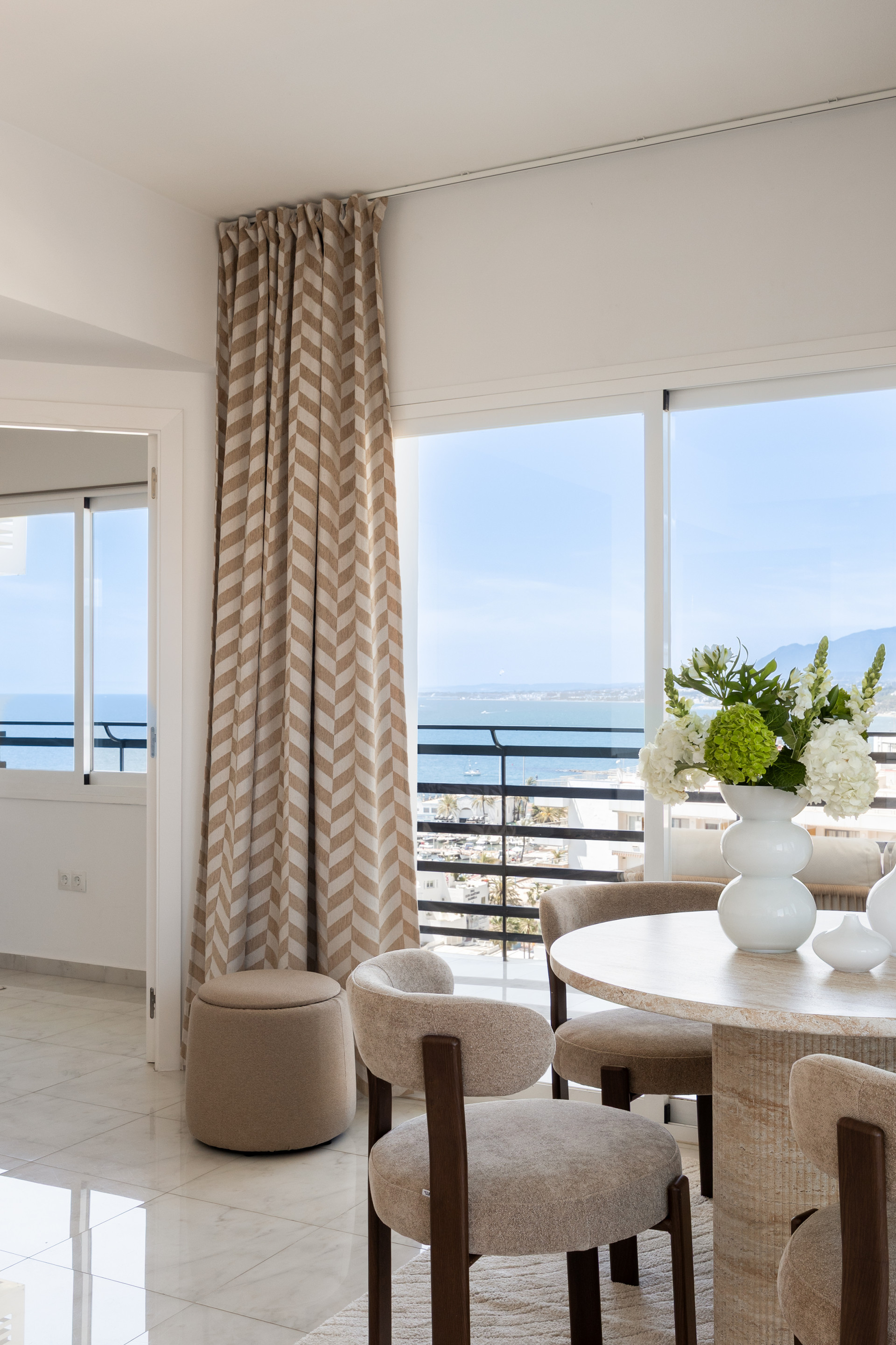 1 Bedroom Apartment in Marbella - Photo 13