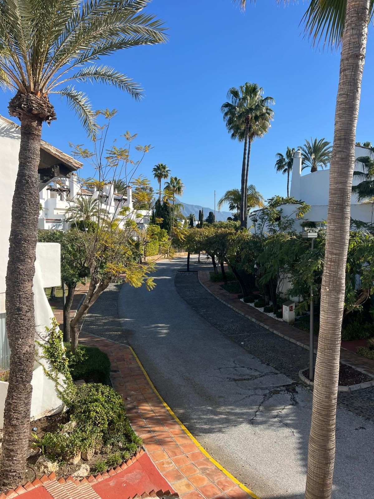 3 Bedroom Townhouse in Estepona - Photo 12
