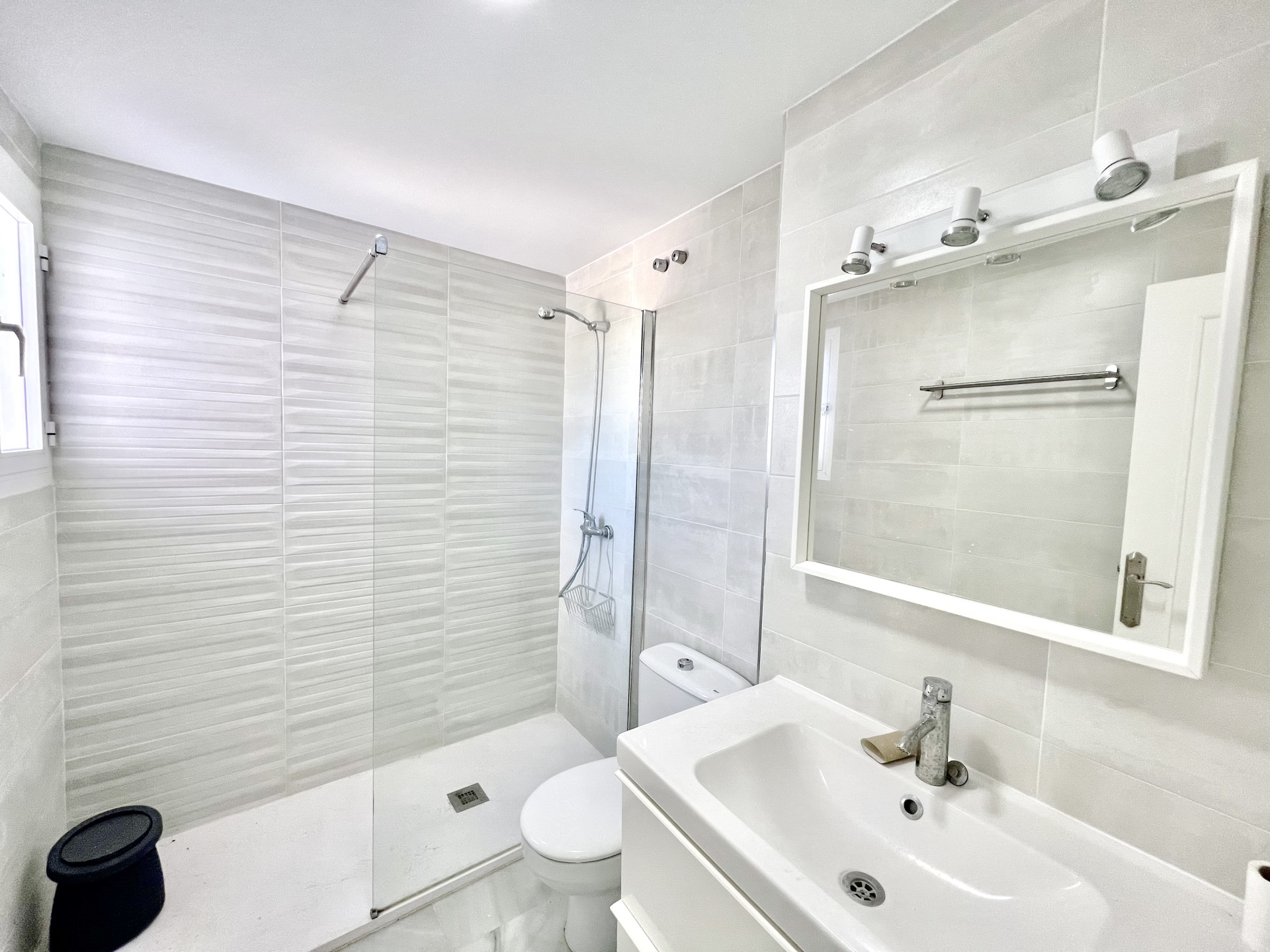 5 Bedroom Villa in Marbella - Photo 14