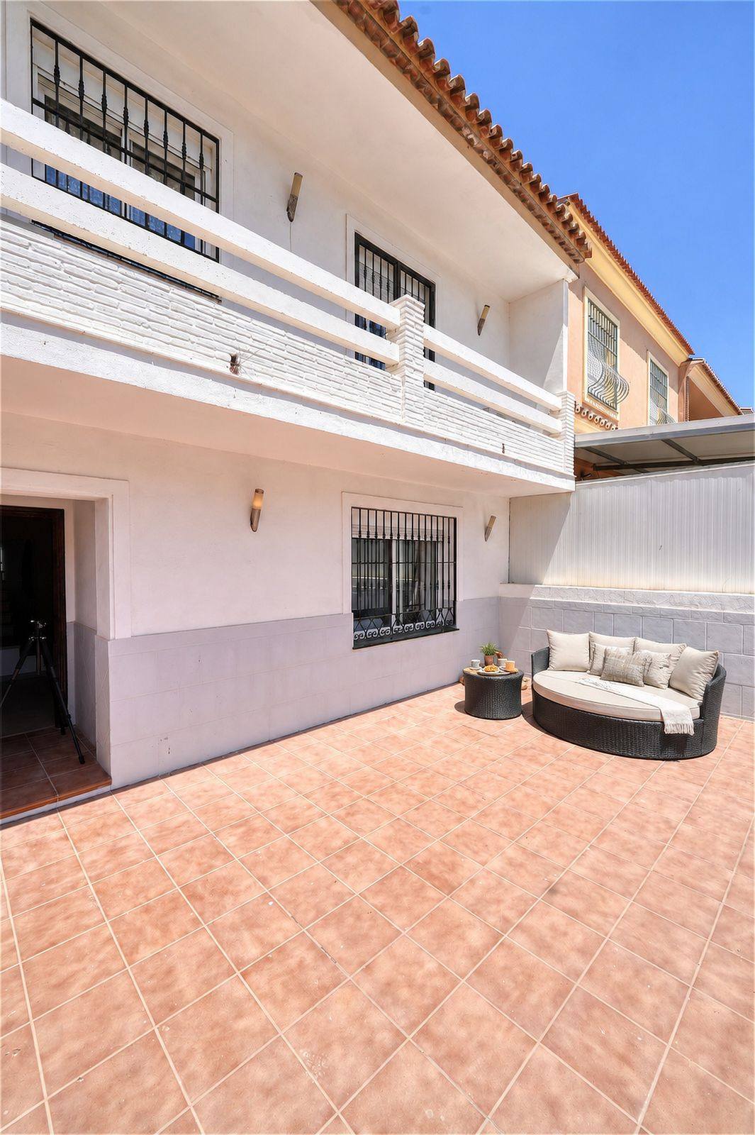 3 Bedroom Townhouse in Casares - Photo 3