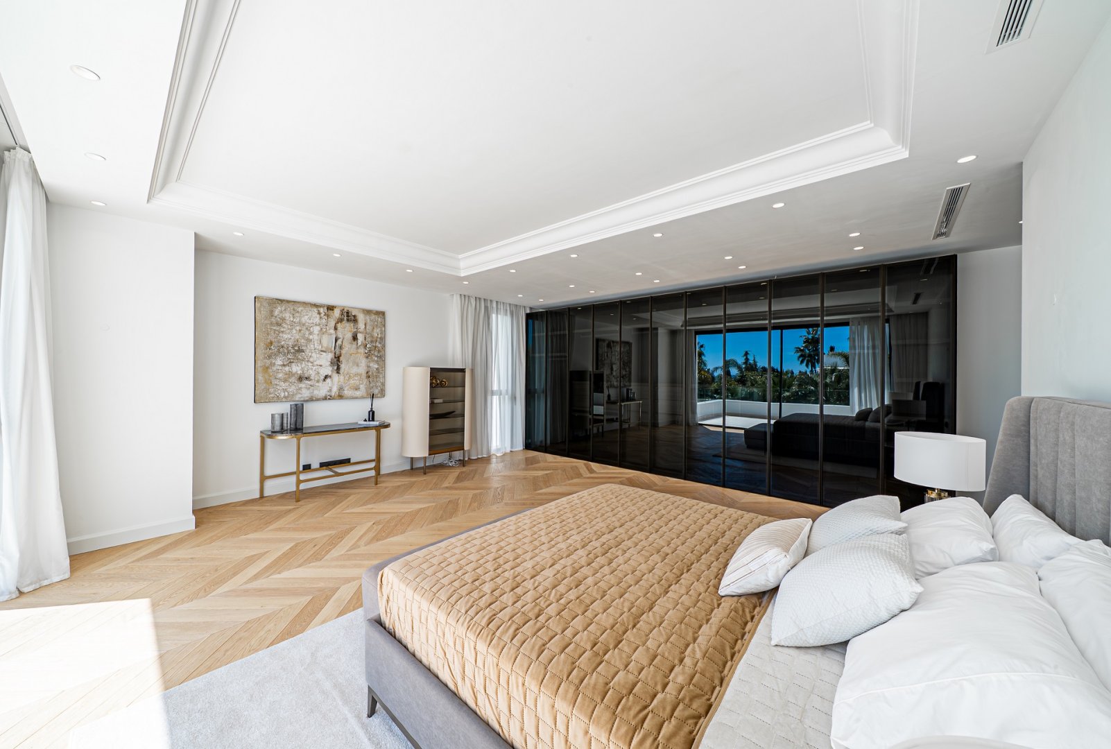 6 Bedroom Villa in Marbella - Photo 20
