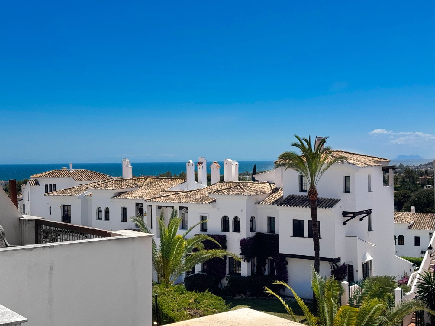 2 Bedroom Apartment in Marbella - Photo 13