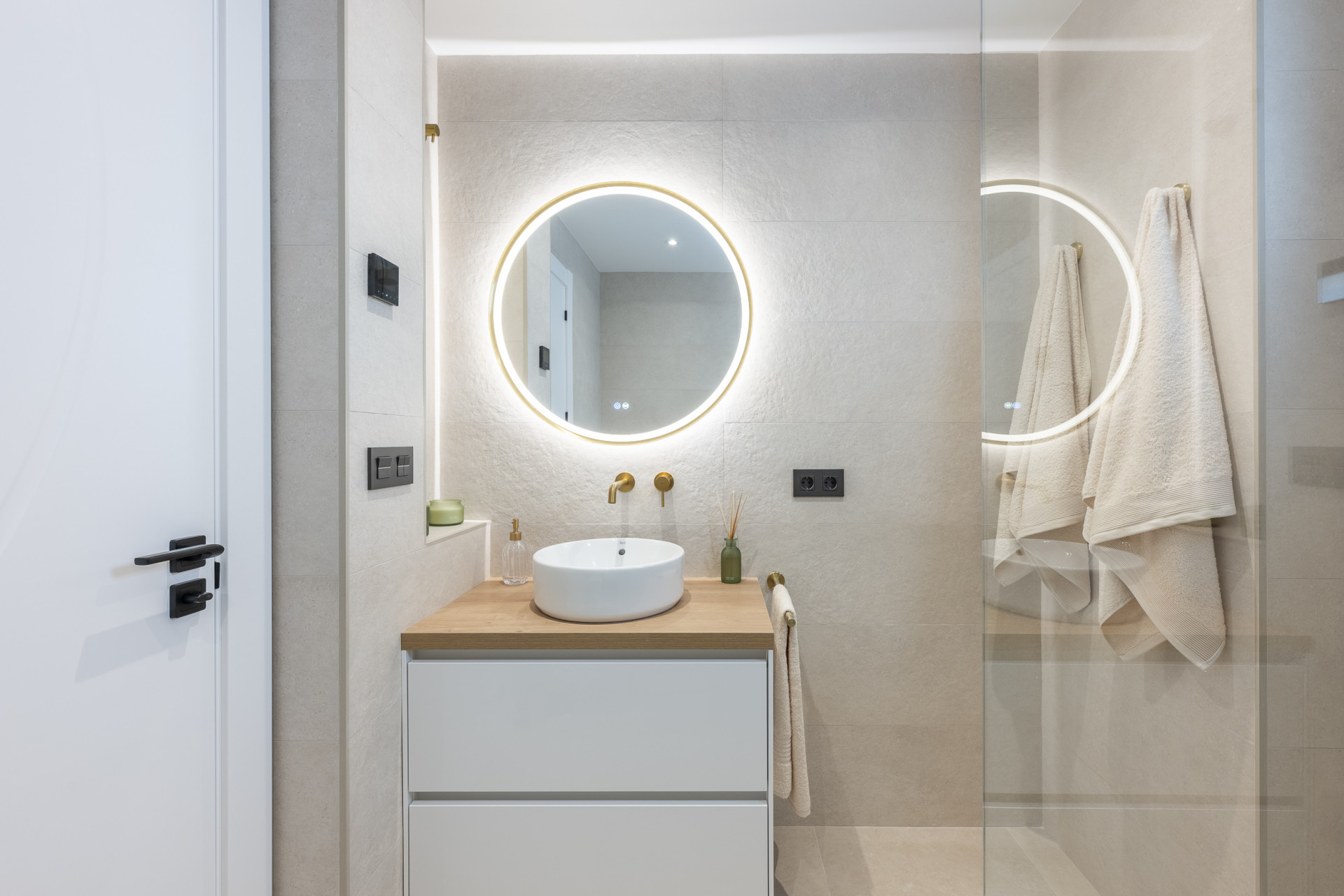 3 Bedroom Apartment in Marbella - Photo 22