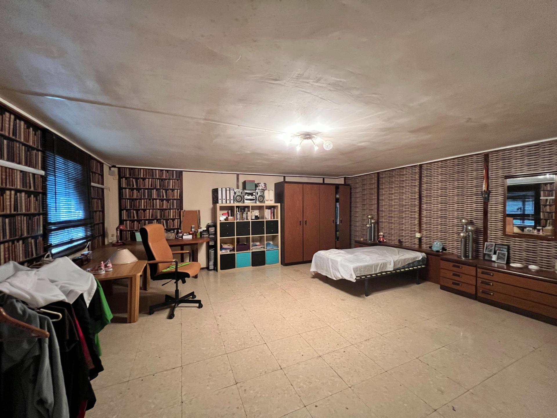 Chalet de 4 dormitorios en Murcia – Foto 23