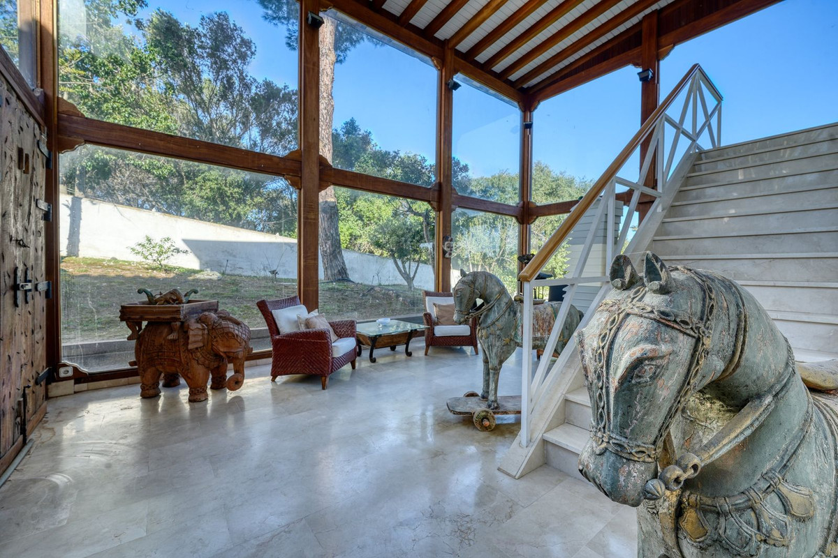 5 Bedroom Villa in Sotogrande - Photo 26
