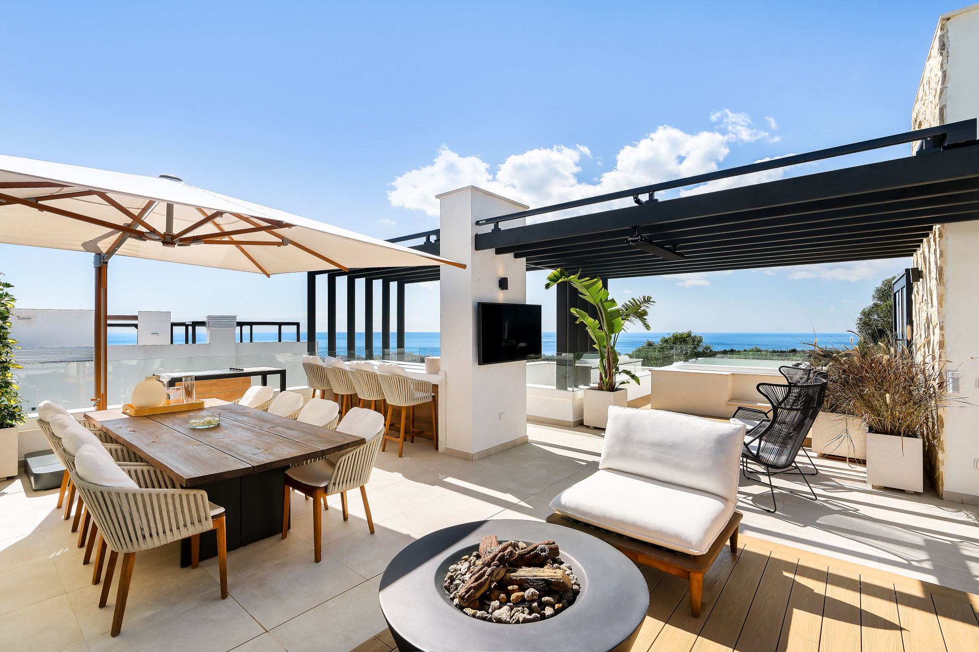 4 Bedroom Villa in Marbella - Photo 3