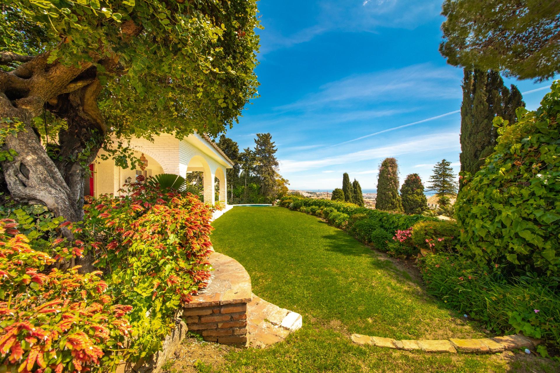 5 Bedroom Villa in Benalmádena