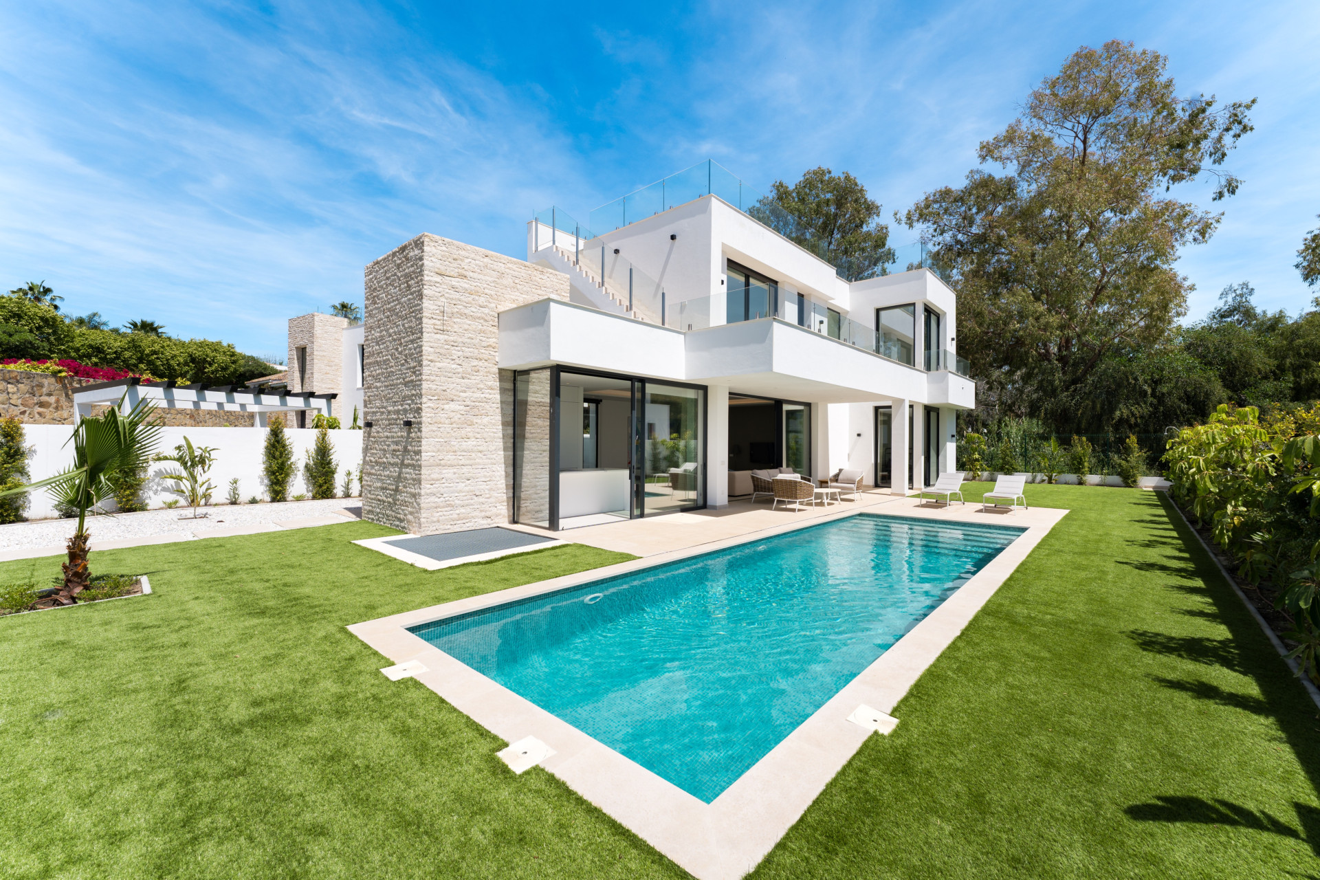 5 Bedroom Villa in Estepona