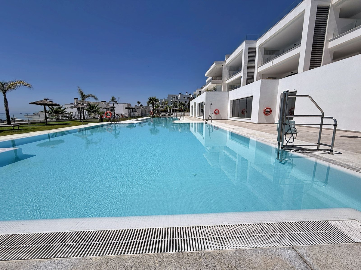4 Bedroom Penthouse in La Alcaidesa - Photo 56