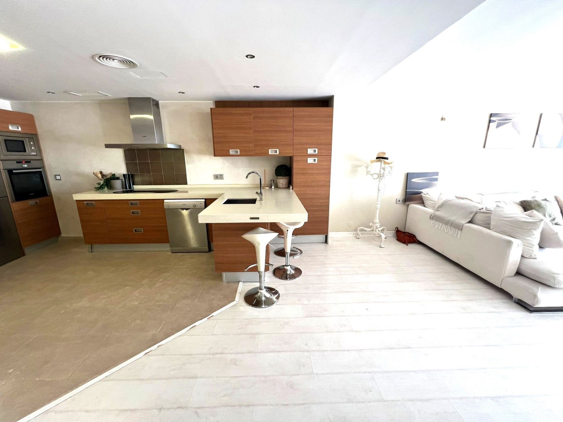 3 Bedroom Apartment in Marbella - Photo 5