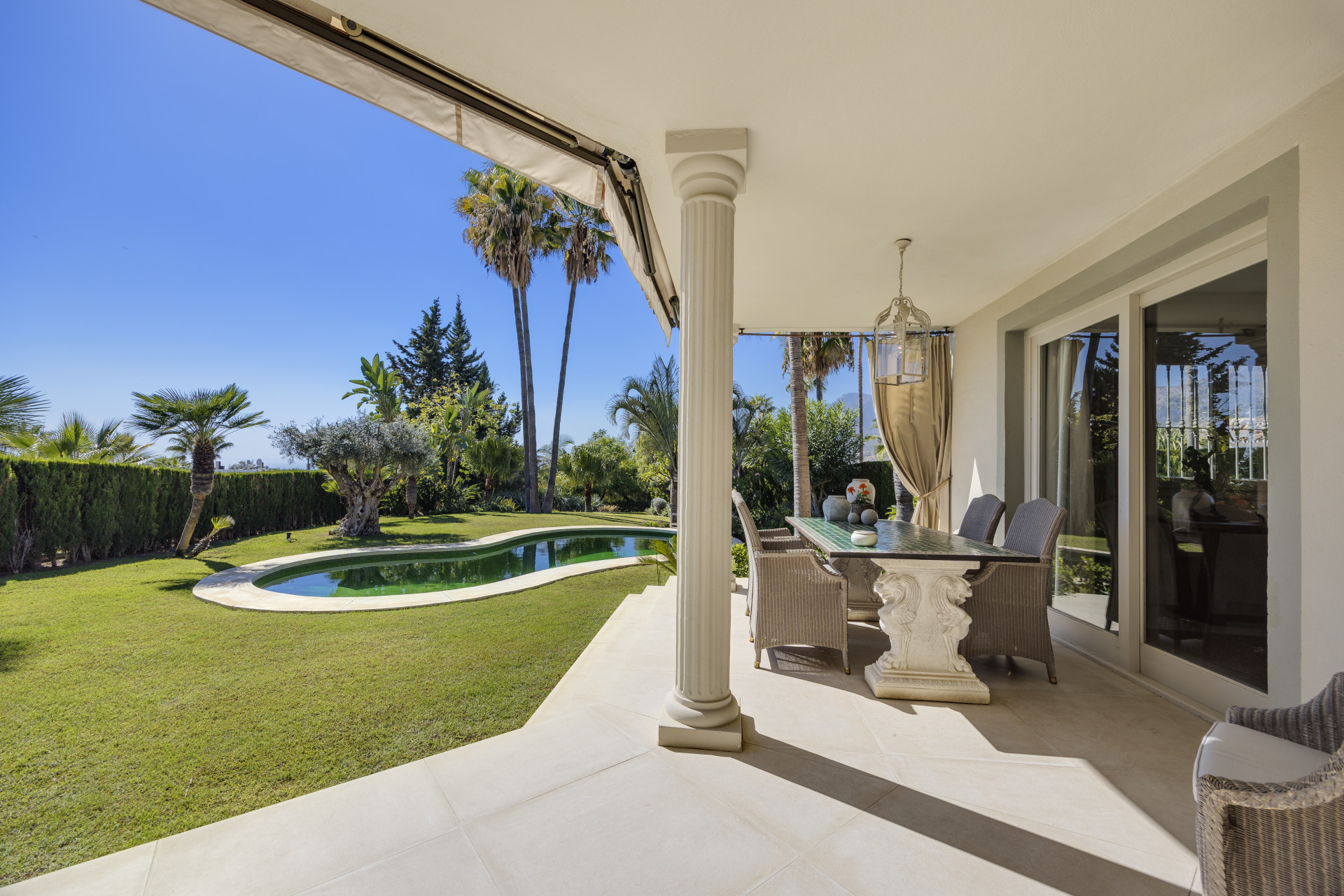 2 Bedroom Villa in Marbella - Foto 3