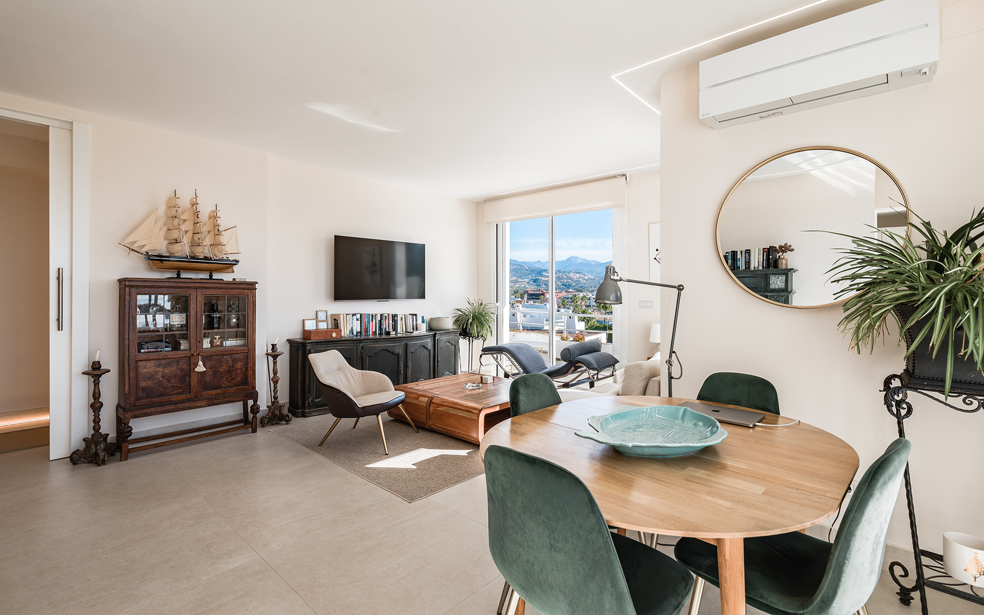 3 Bedroom Penthouse in San Pedro de Alcántara - Photo 2