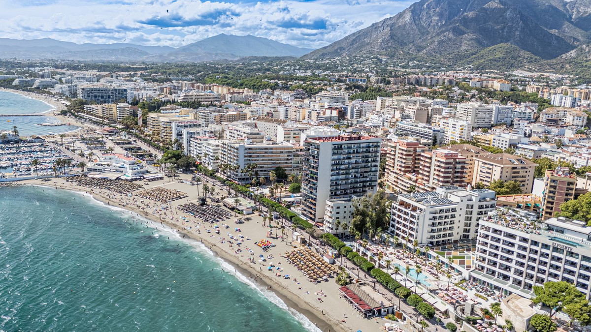 1 Bedroom Apartment in Marbella