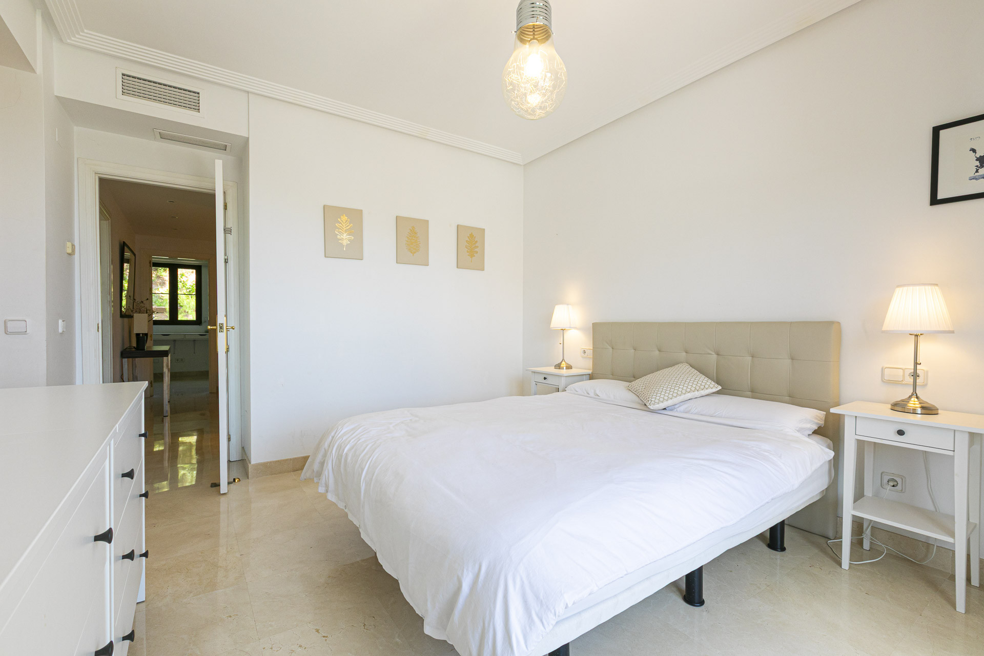 4 Bedroom Townhouse in Benahavís - Foto 34