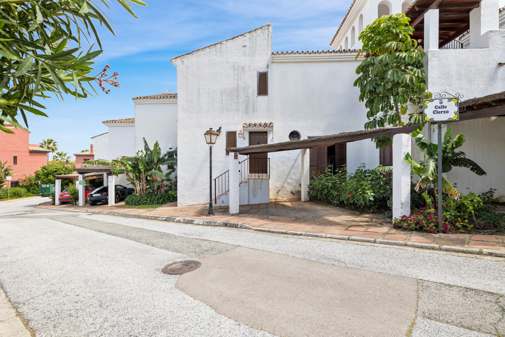 2 Bedroom Townhouse in Estepona - Photo 15