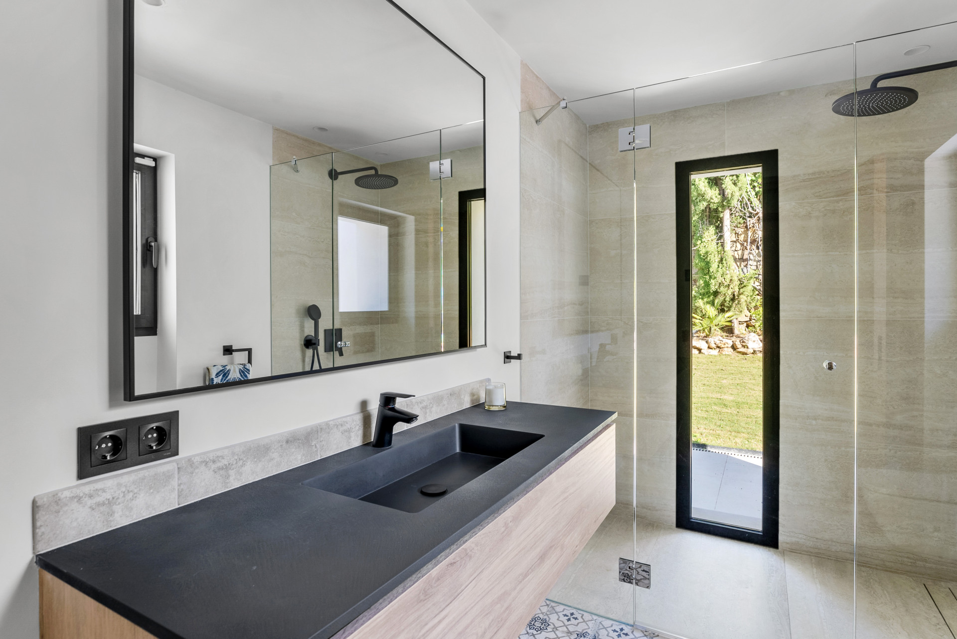 4 Bedroom Villa in Marbella - Photo 19