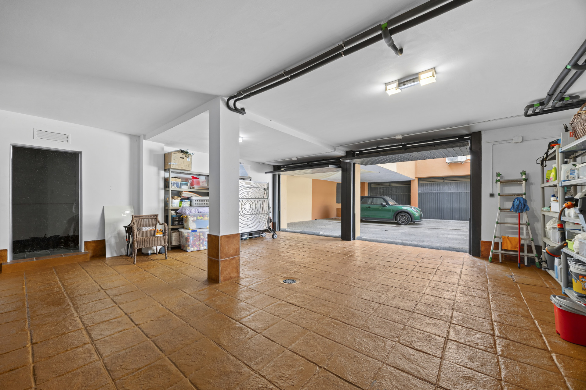 5 Bedroom Villa in San Pedro de Alcántara - Photo 40