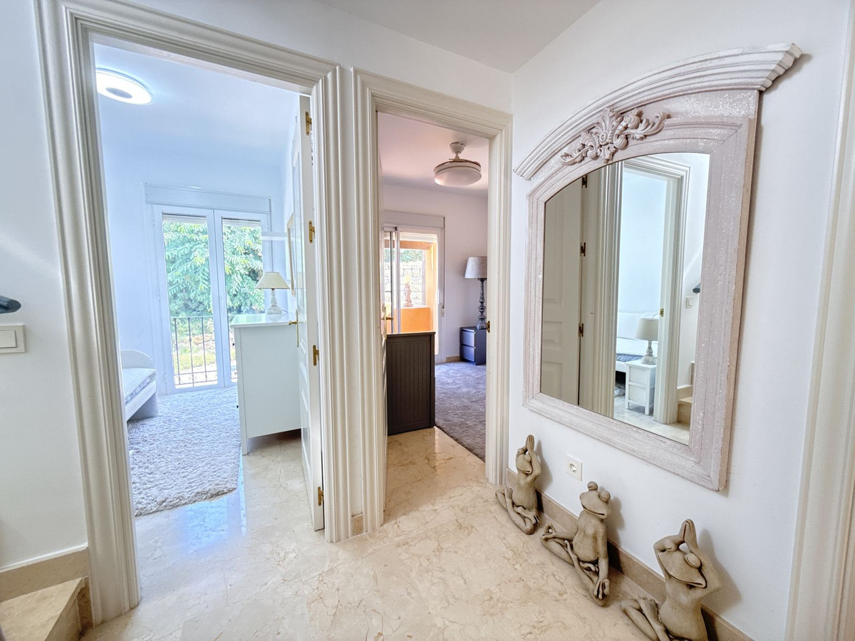 4 Bedroom Villa in Benahavís - Foto 19