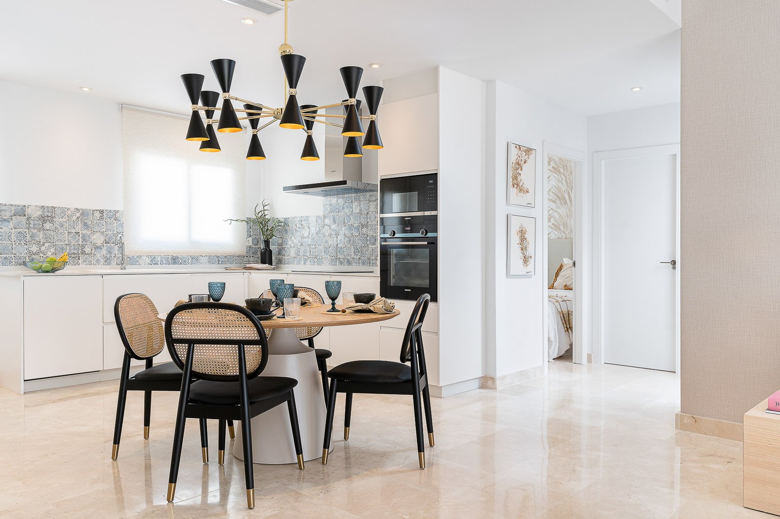 3 Bedroom Apartment in Benahavís - Photo 19