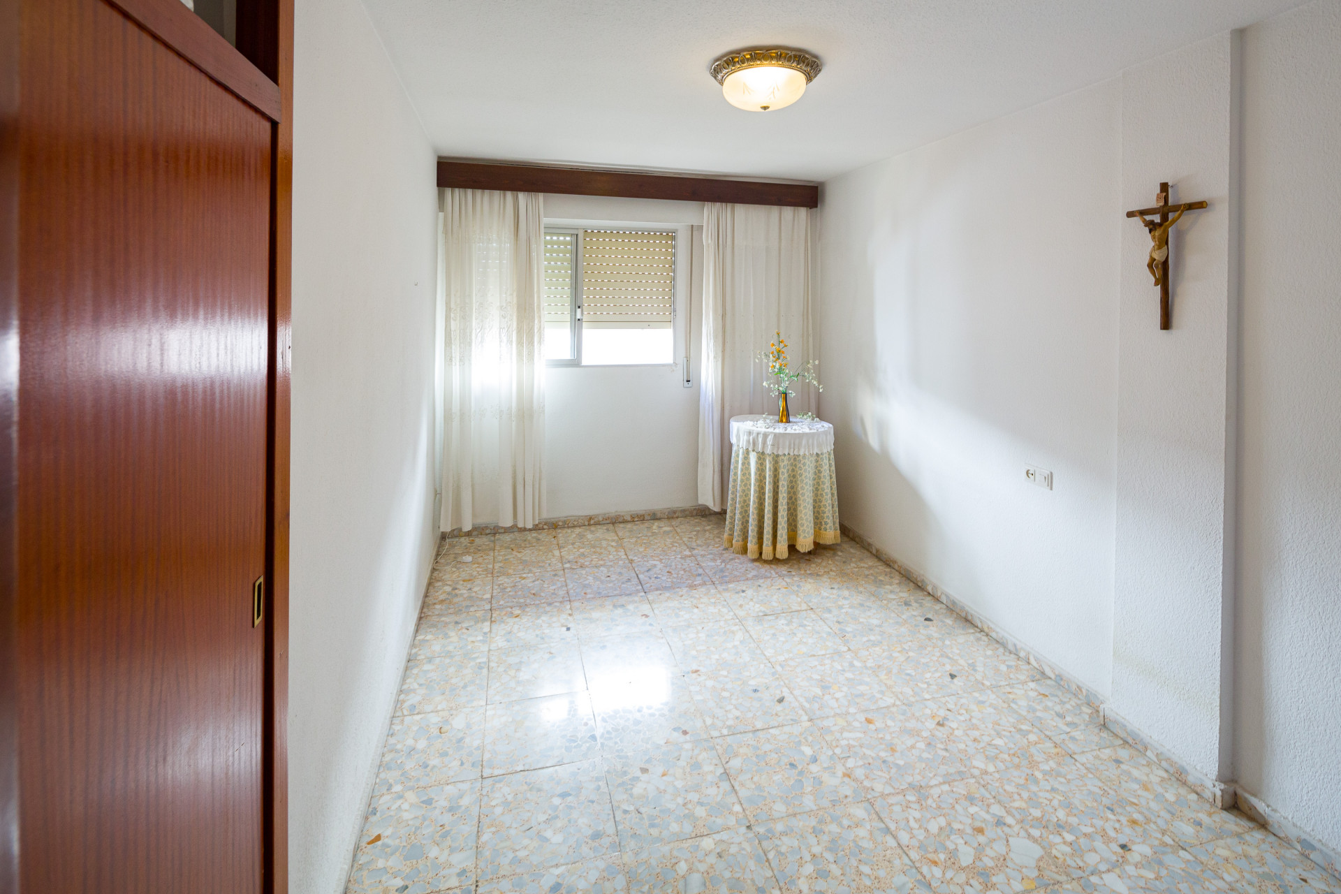 4 Bedroom Apartment in Marbella - Photo 9
