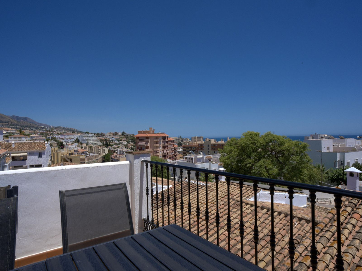 5 Bedroom Villa in Fuengirola - Photo 21