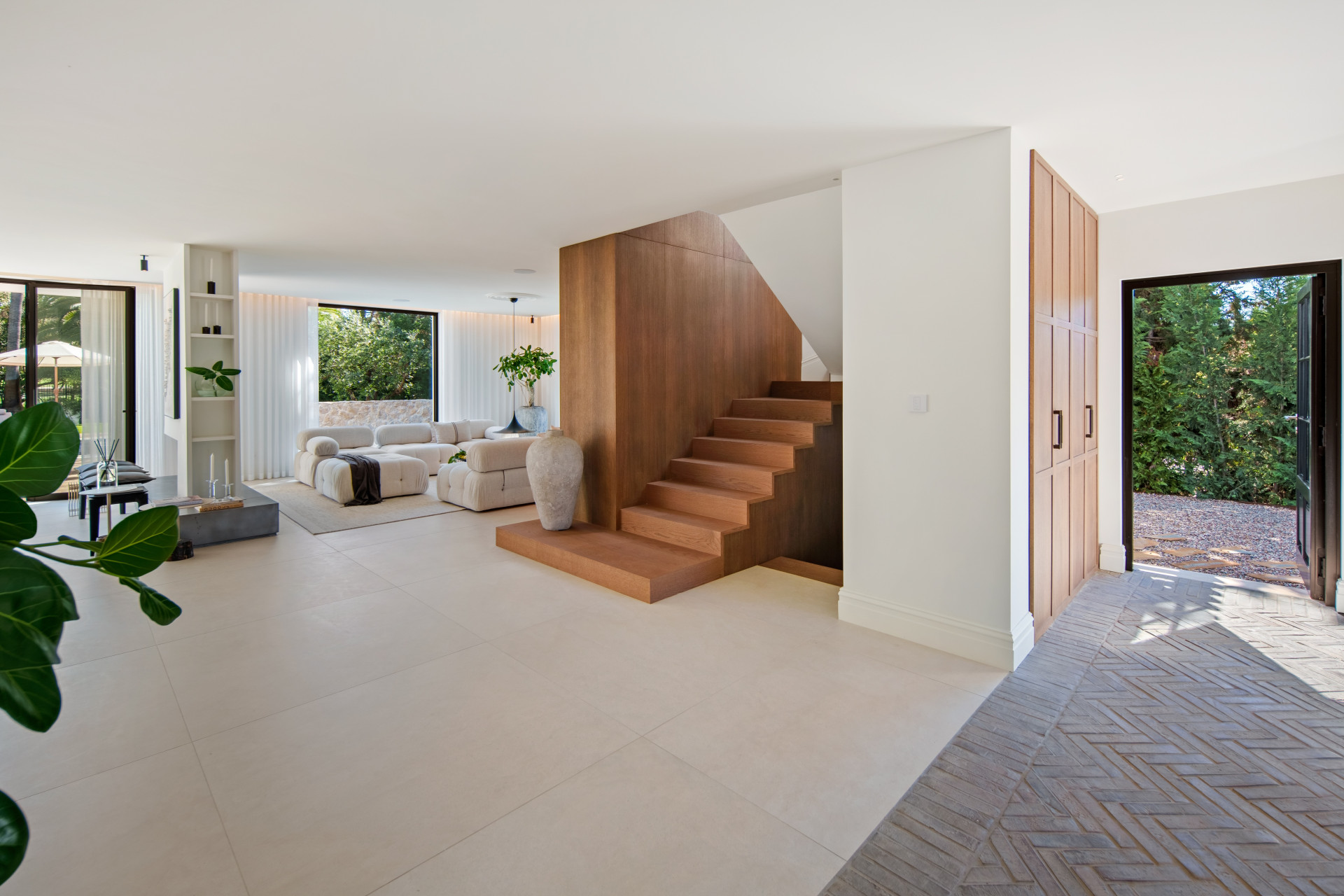 4 Bedroom Villa in Marbella - Photo 44
