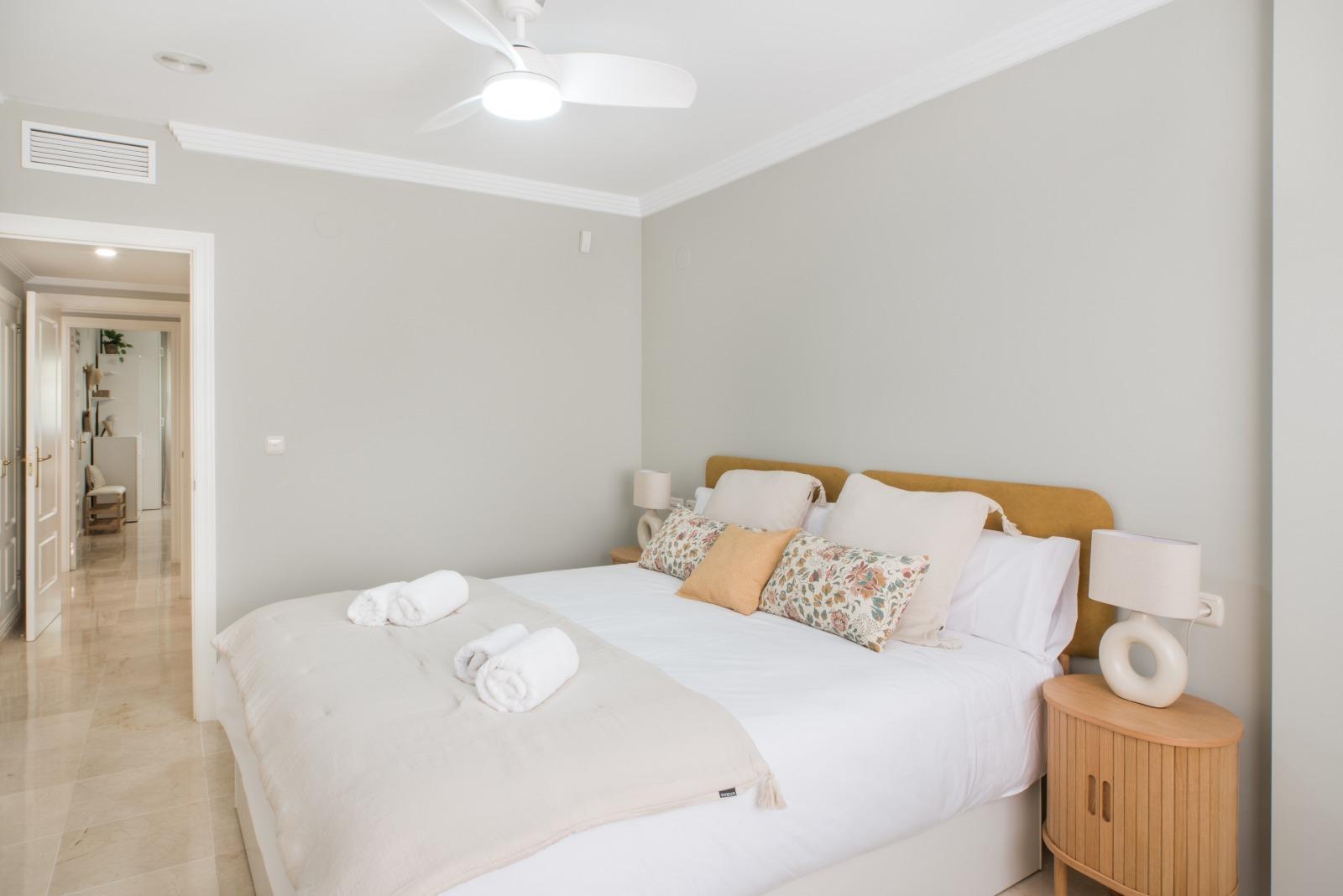 2 Bedroom Apartment in Marbella - Photo 9