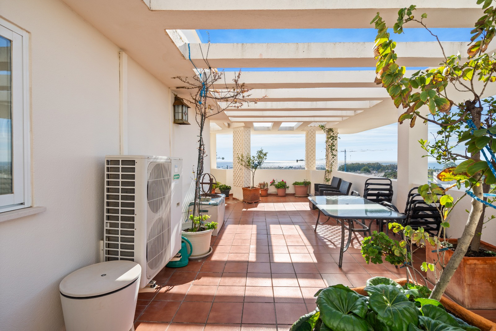3 Bedroom Penthouse in San Pedro de Alcántara - Photo 22