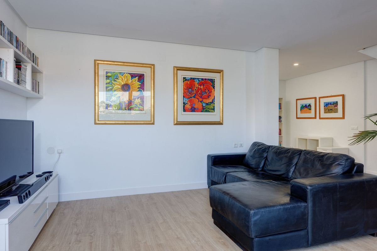 6 Bedroom Villa in Mijas - Photo 25