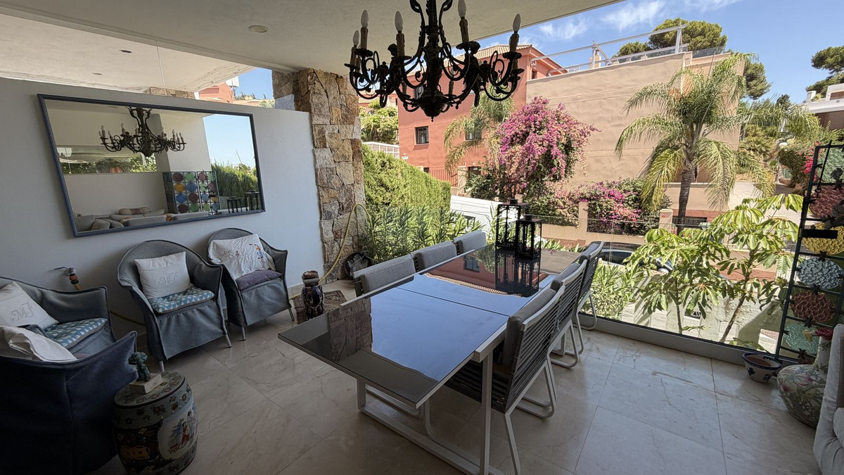 3 Bedroom Townhouse in Marbella - Photo 7