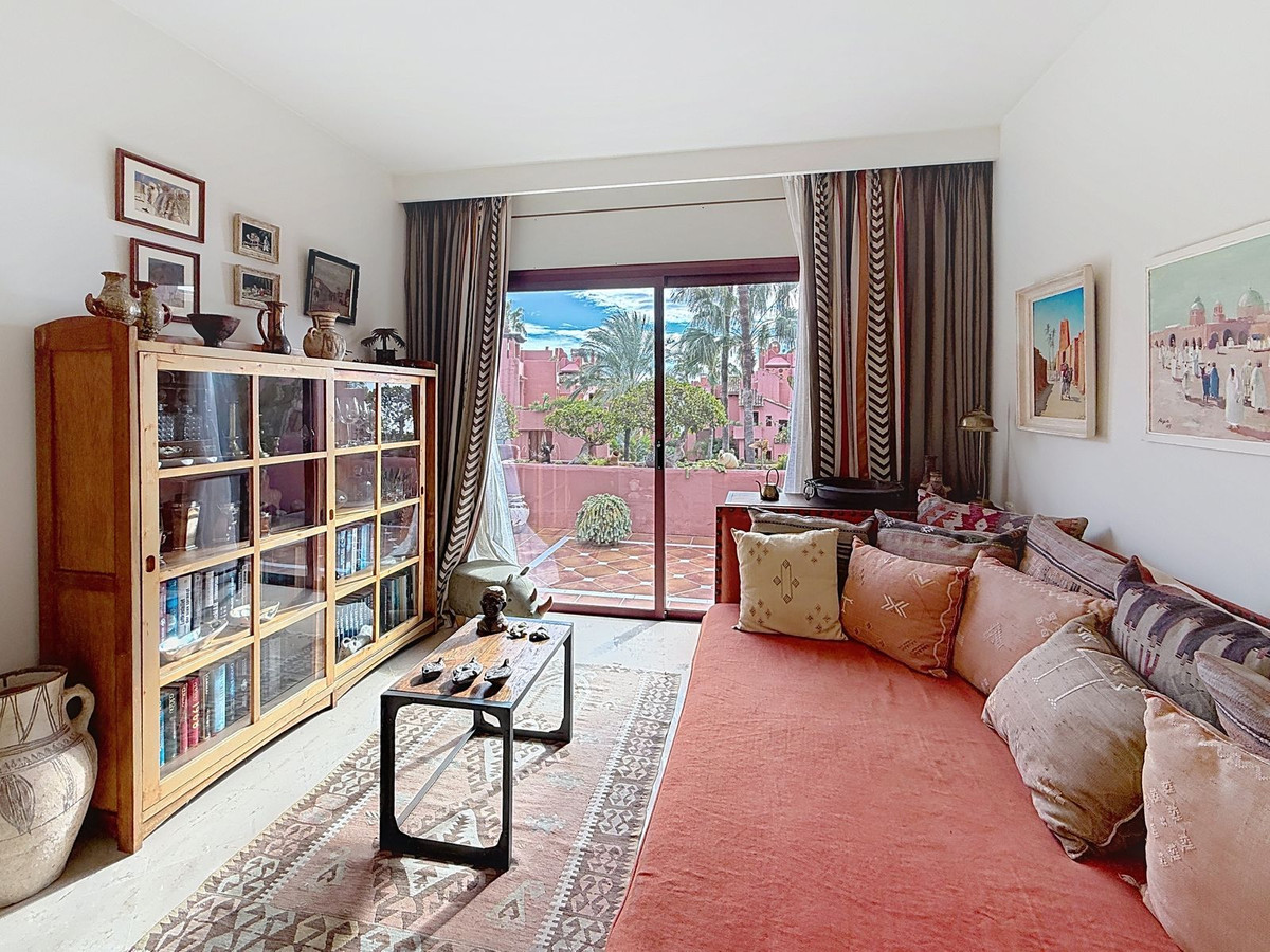 3 Bedroom Penthouse in Estepona - Фото 29